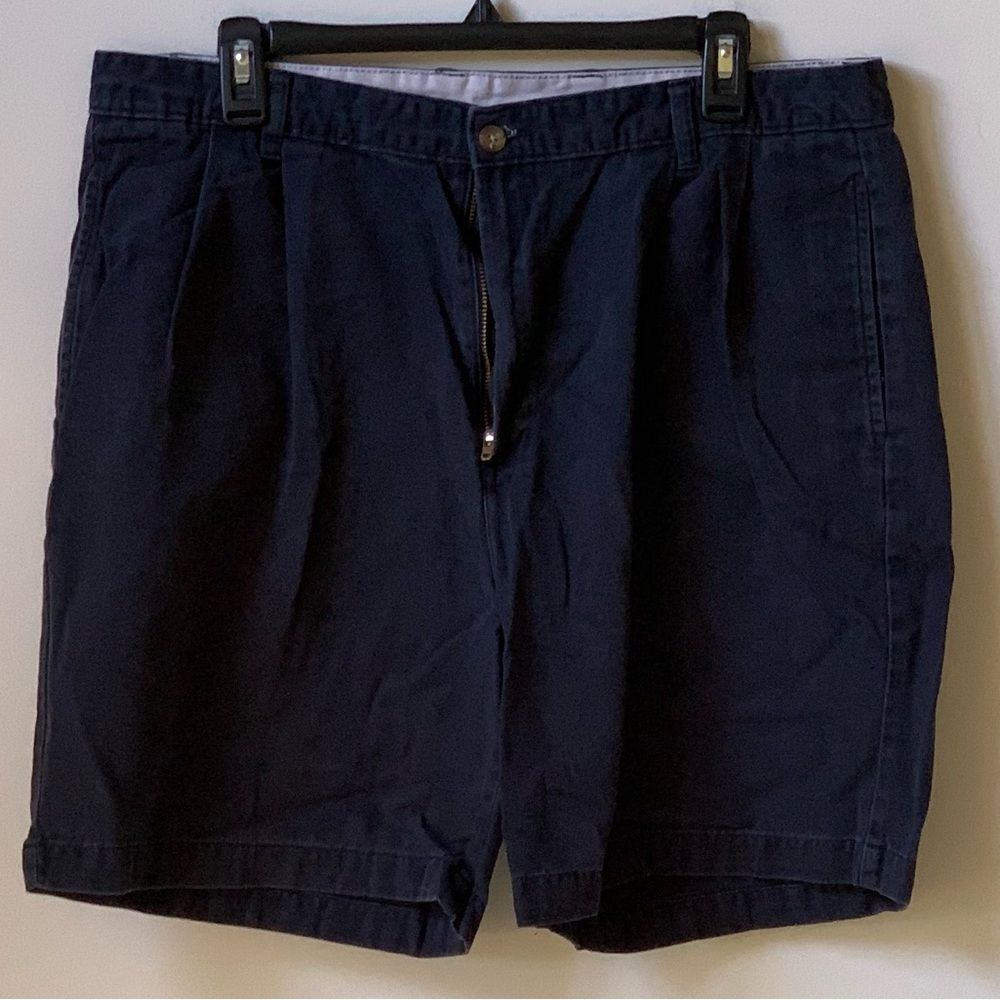 Bill Blass Off Black Men’s Size 38 Shorts. Fair Condition.